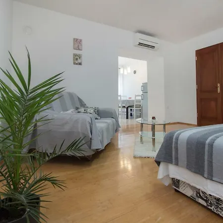 Apartman Ana Skradin