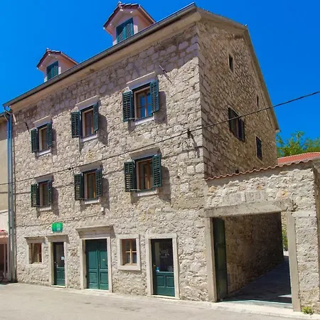 Apartament Ana Skradin