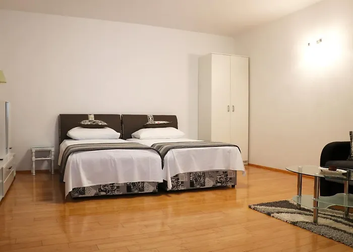 Ana Apartament