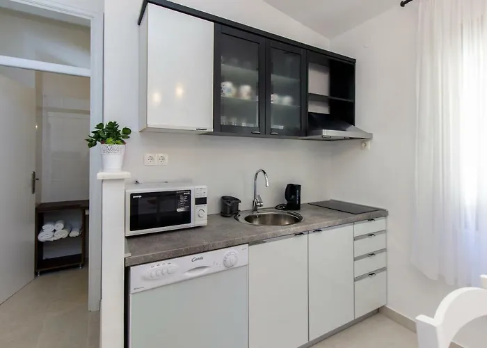 Apartament Ana Skradin